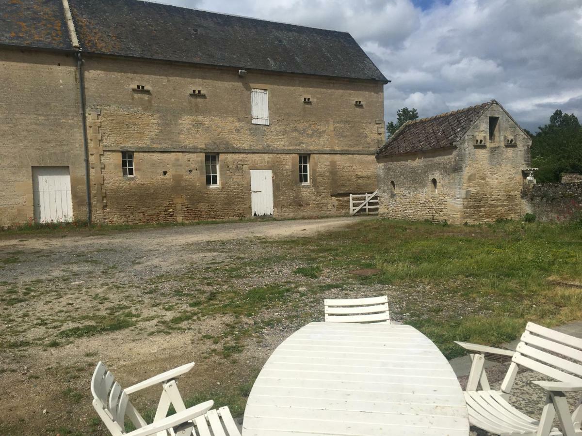 Boutons D'Or Villa Ponts sur Seulles ภายนอก รูปภาพ